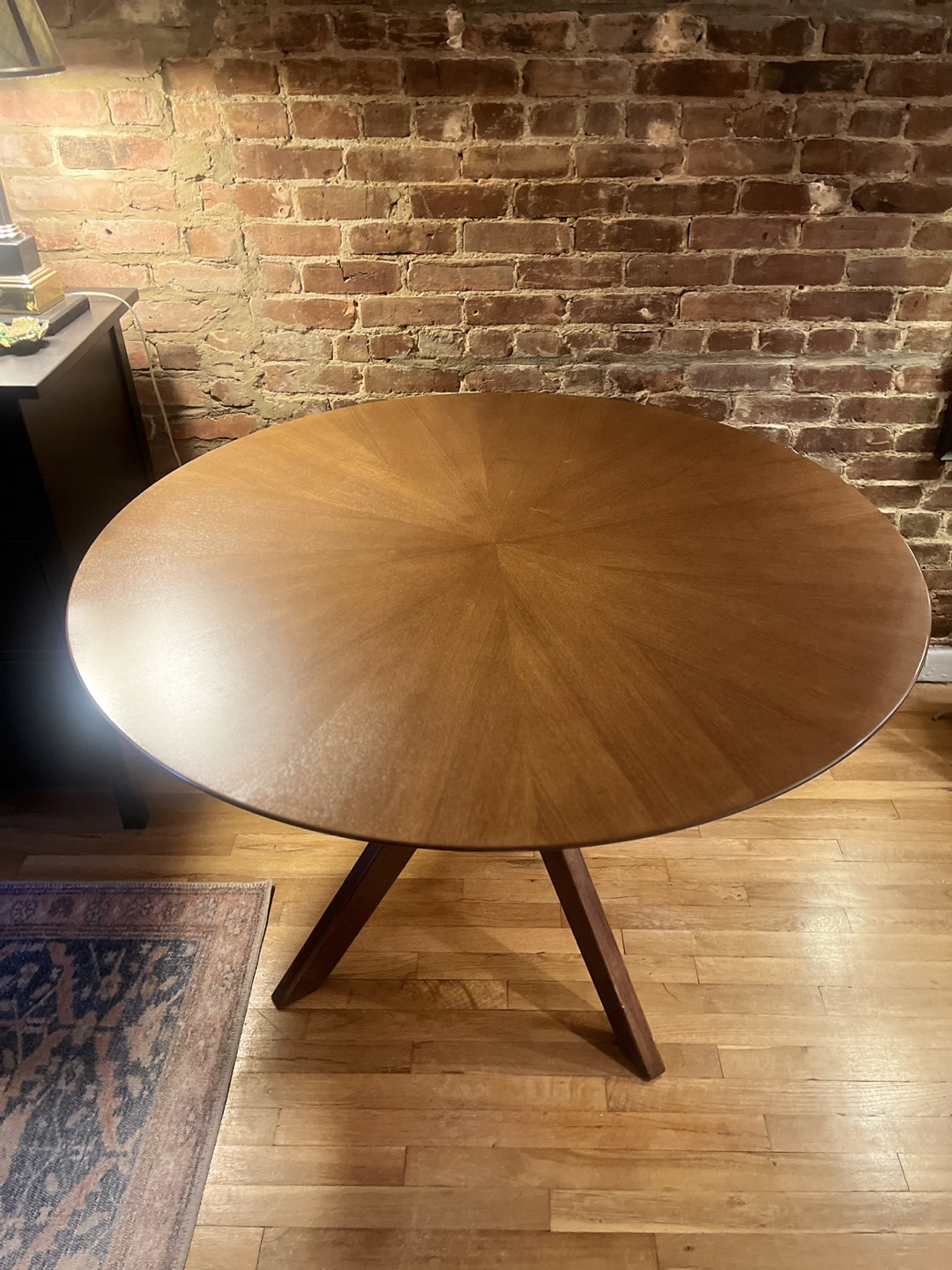 Round wood dining table mid-century modern style - photo 3