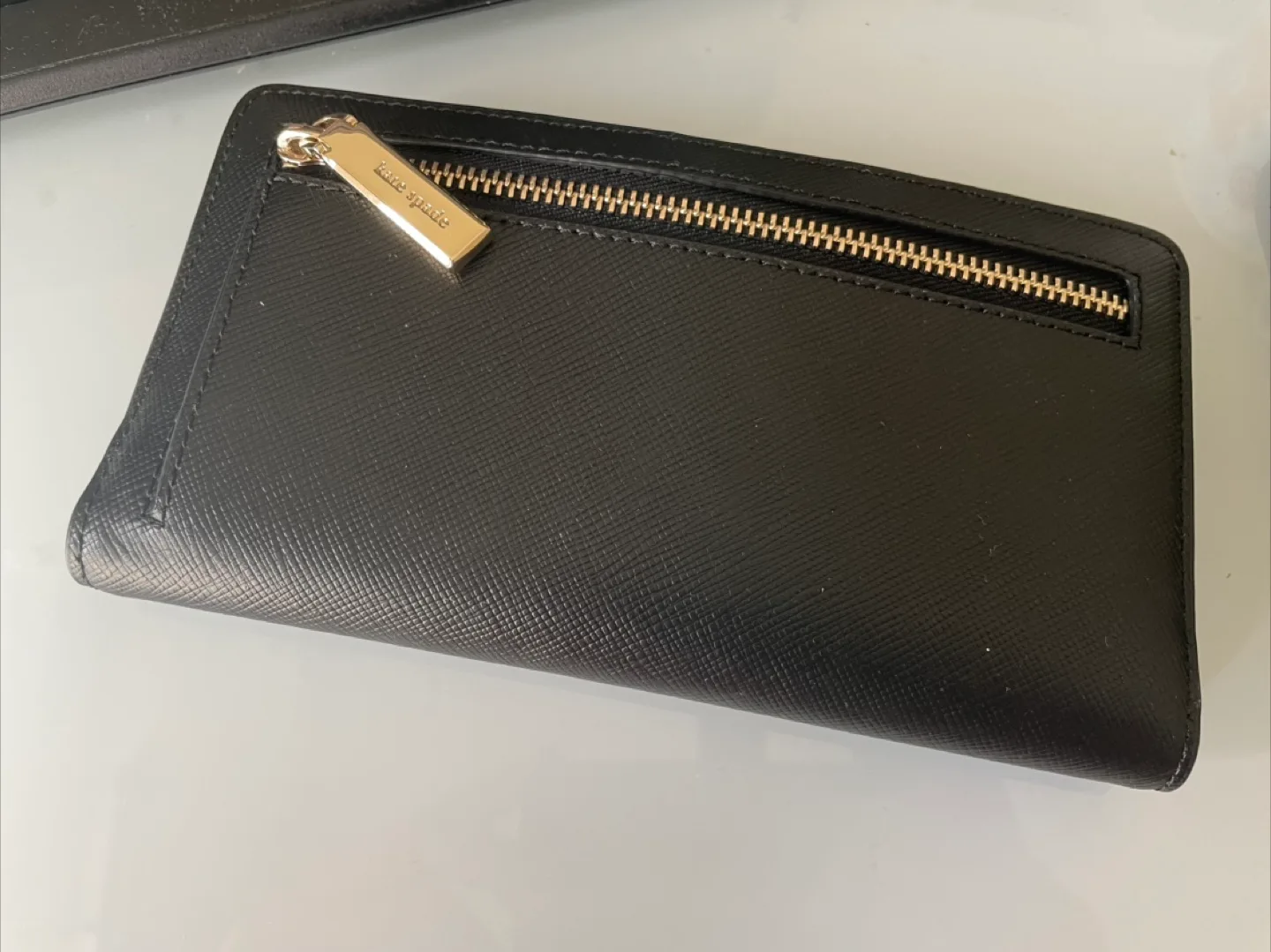 BNWT Kate Spade Black Leather Wallet 🍁🇨🇦 image indicator(2)