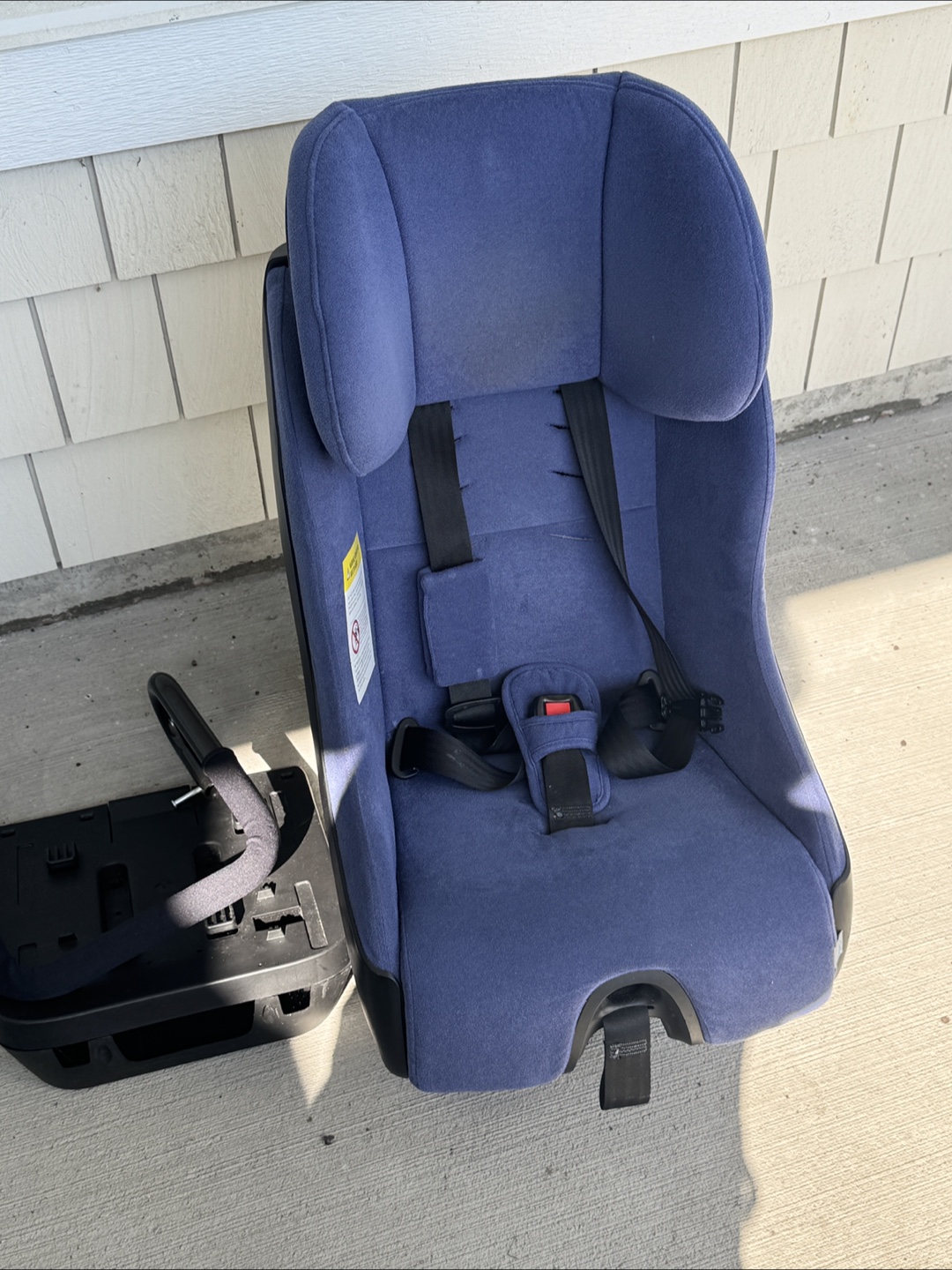 Clek Foonf Convertible Car Seat - photo 2