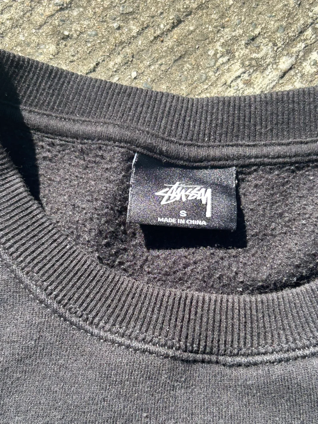 Stüssy Black Crewneck Sweatshirt Size Small image indicator(3)