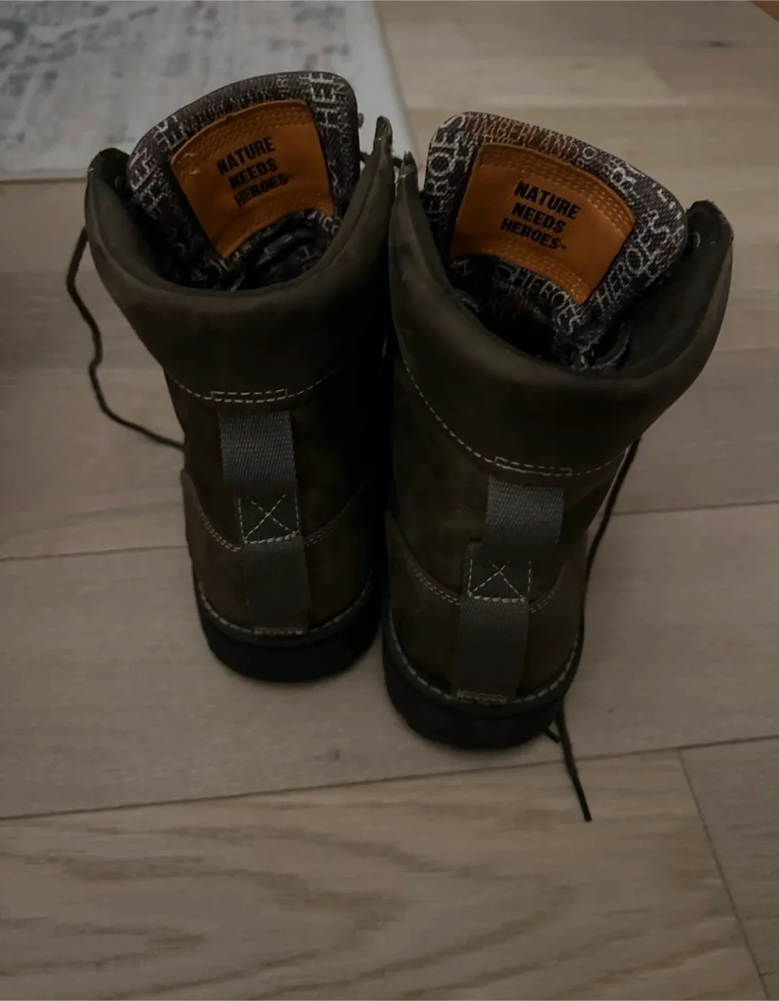 Timberland Boots image indicator(2)