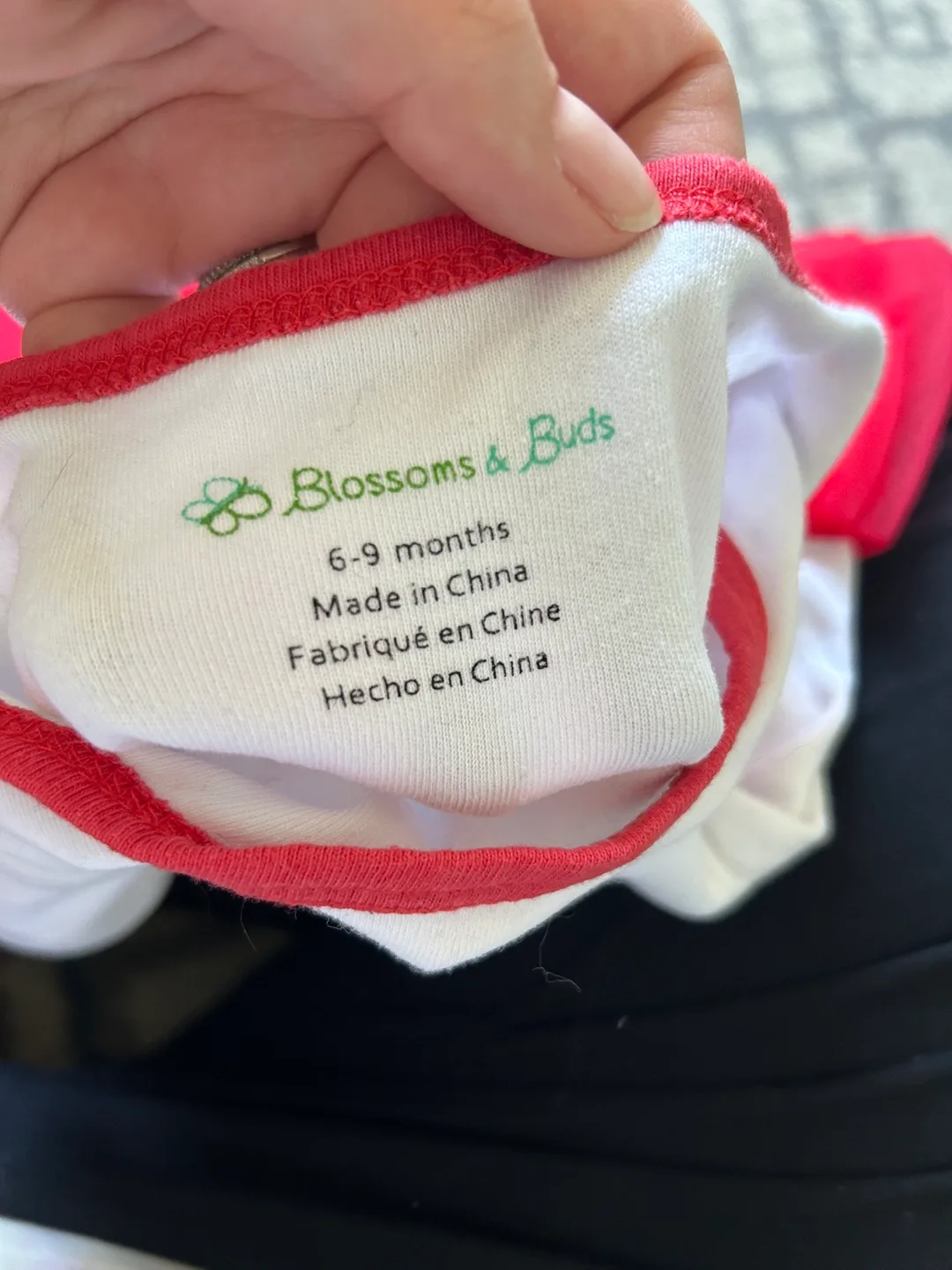 Baby Girl's First Christmas Outfit6-9 month image indicator(2)
