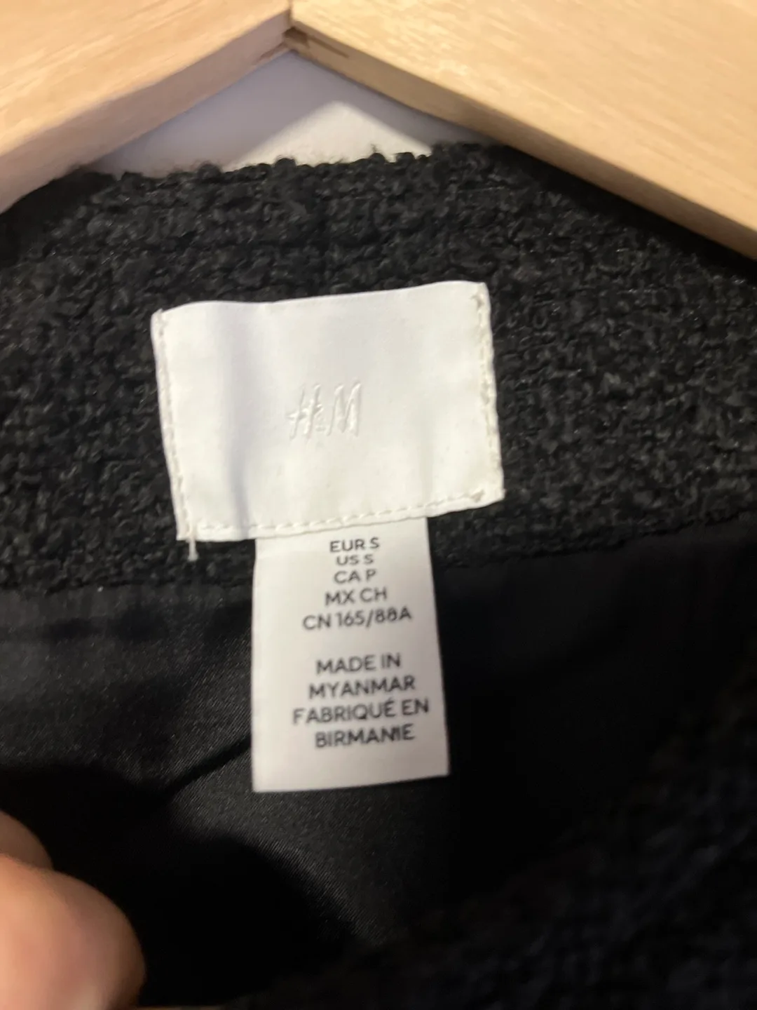 H&M Black Cropped Bouclé Jacket Size Small image indicator(3)