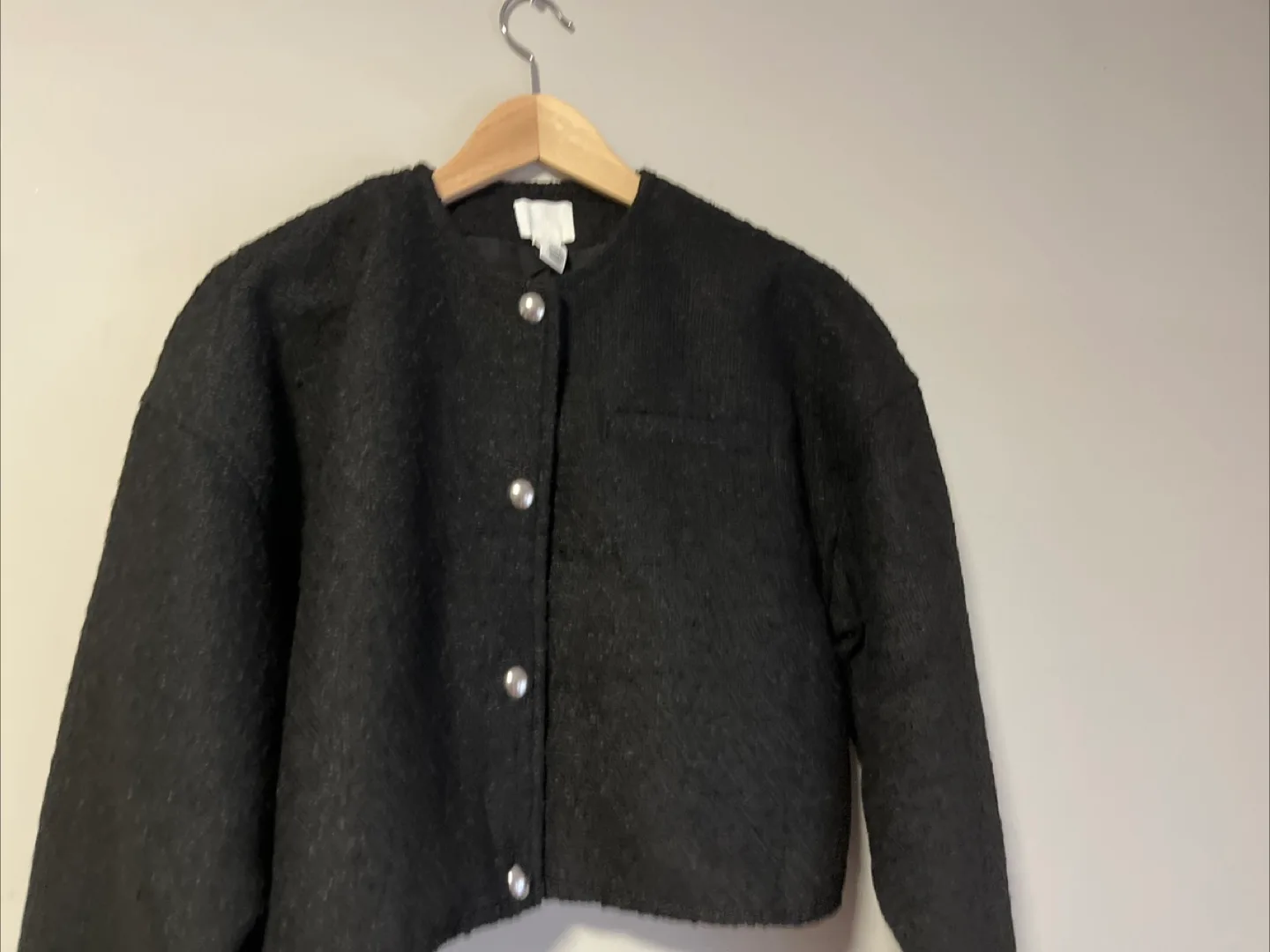 H&M Black Cropped Bouclé Jacket Size Small image indicator(2)