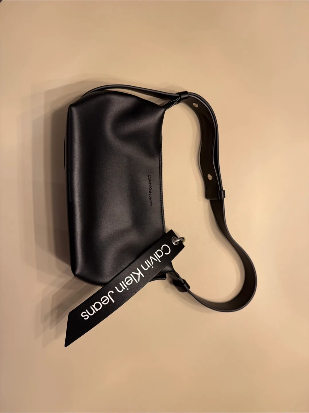 Calvin Klein Jeans Black Shoulder Bag image indicator(2)