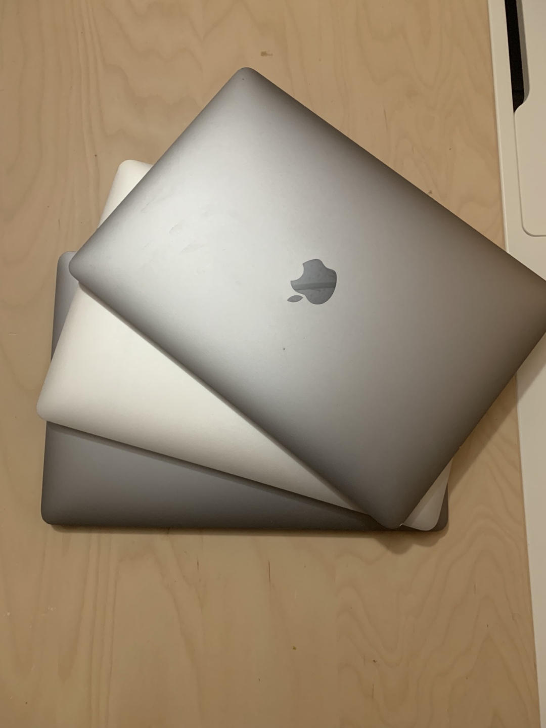 Macbook Pro 2020  slim Touch Bar - photo 5