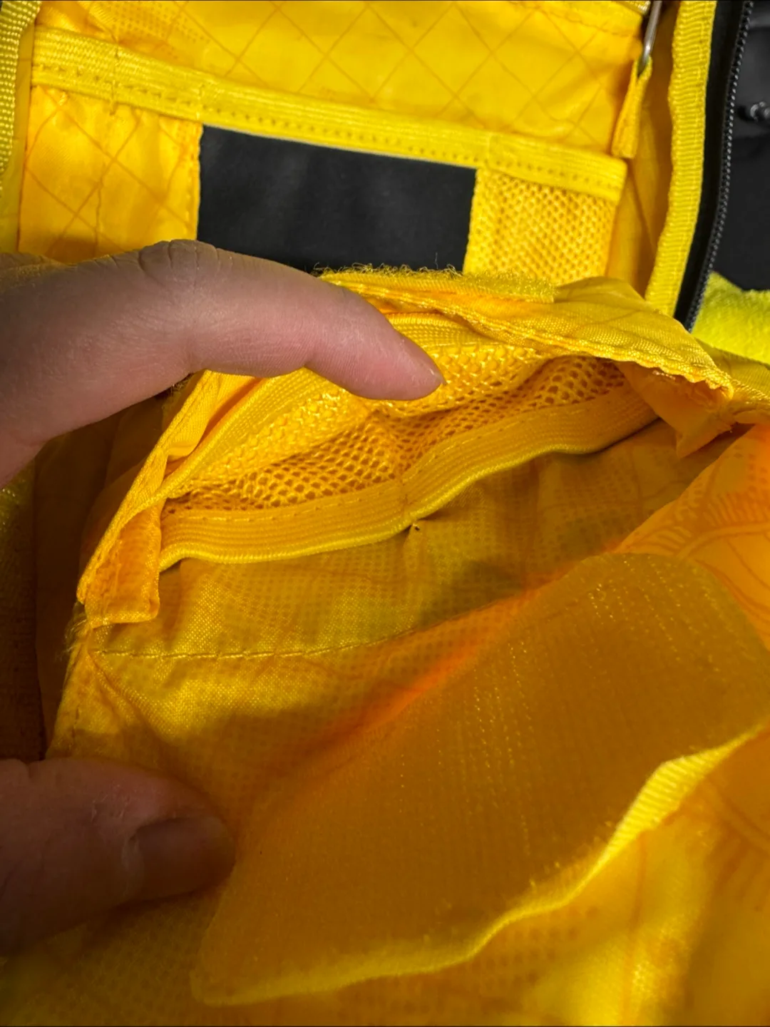 Explorer Camera Sling Bag image indicator(4)