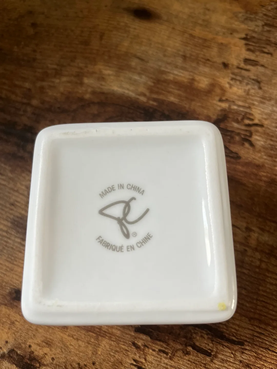 Adorable Milk Carton Shaped Sugar Container image indicator(4)