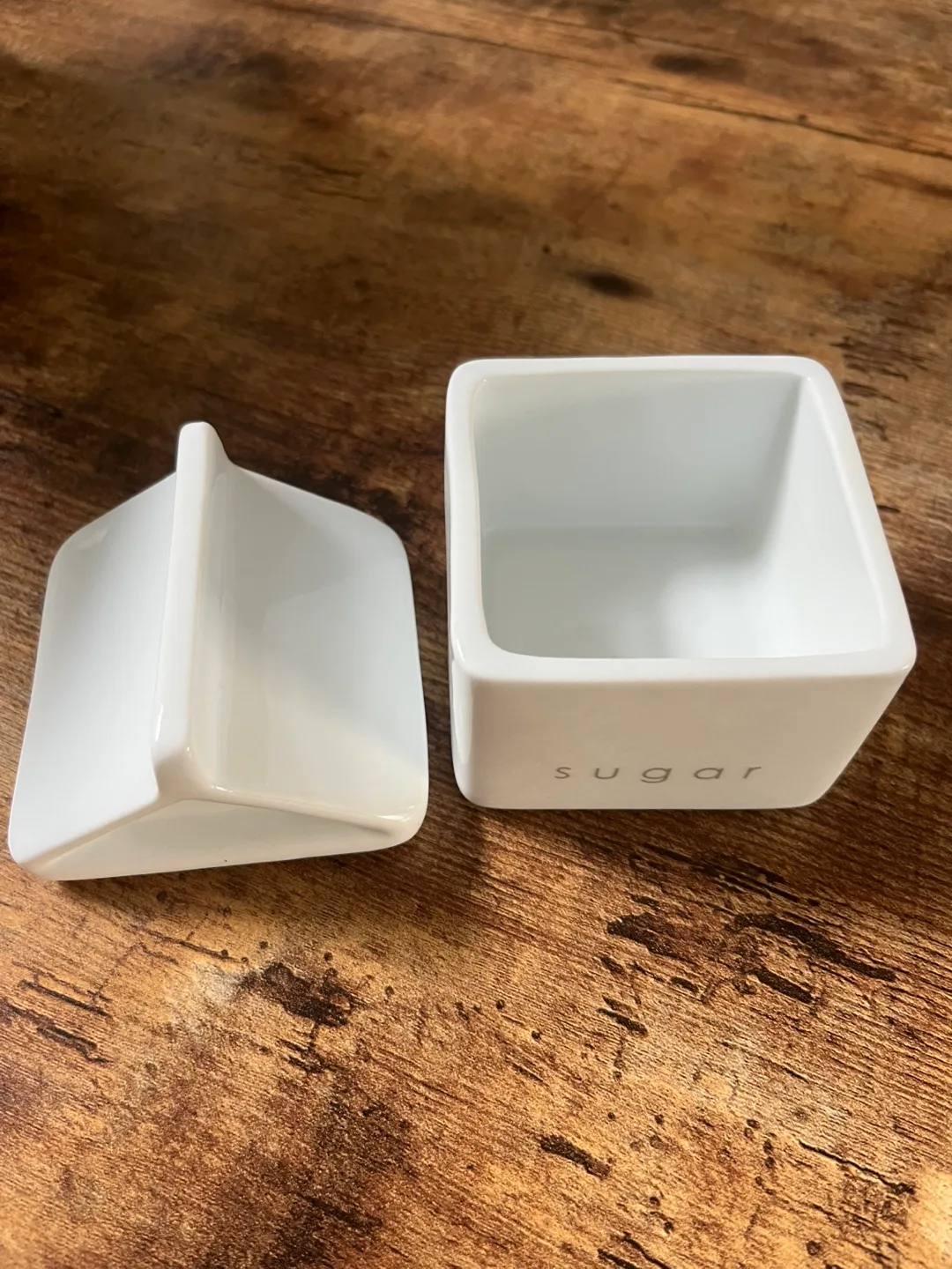 Adorable Milk Carton Shaped Sugar Container image indicator(3)