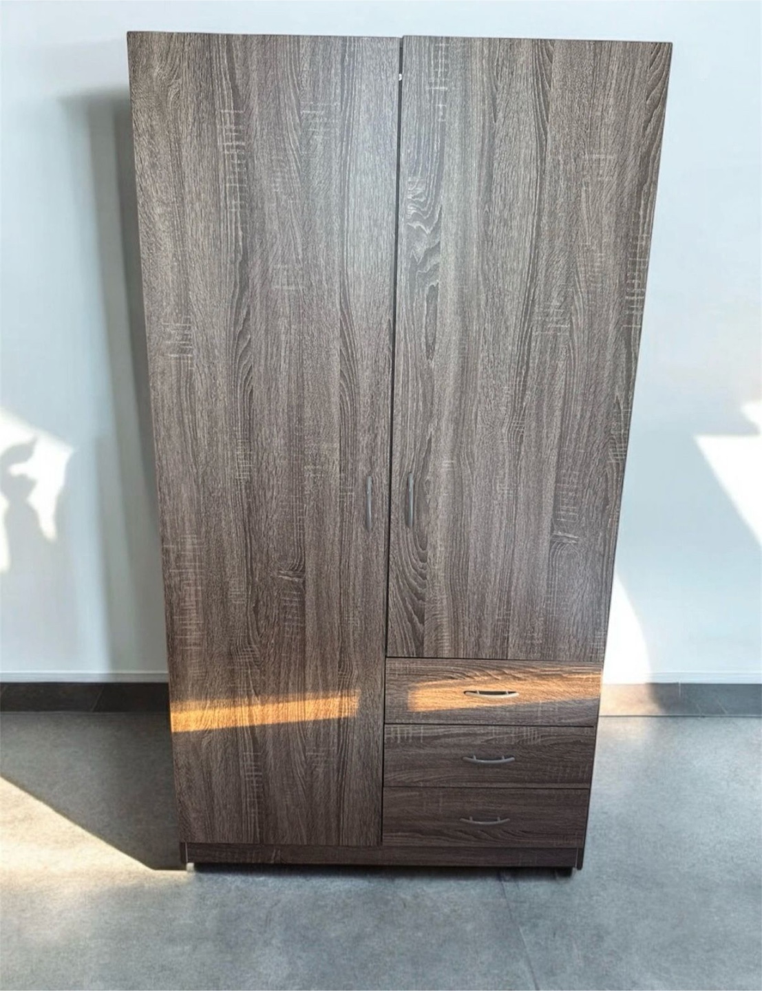 Double Door Wardrobe with Drawers