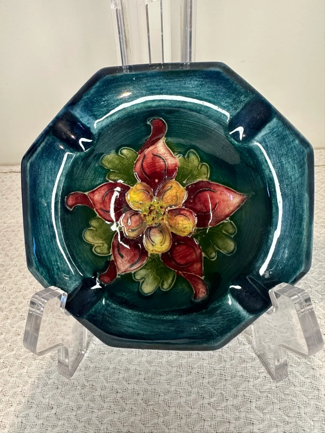 Moorcroft Pottery Ashtray, Octagonal, Floral Columbine Design thumbnail