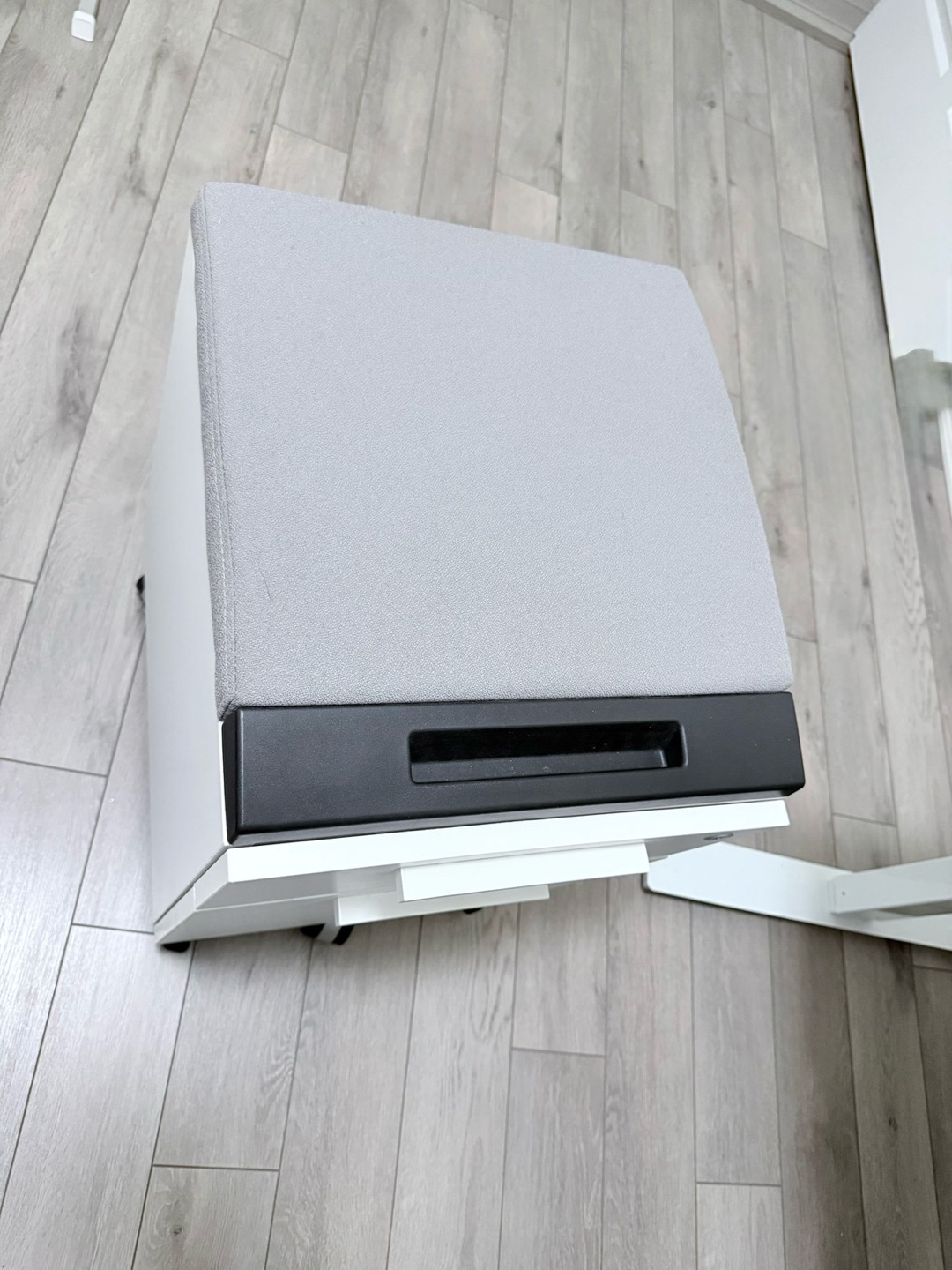 Drawer with cushioned top for sale - photo 3