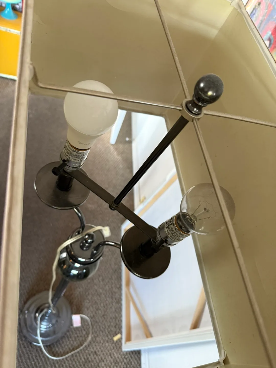 Double light bulb tall lamp image indicator(4)