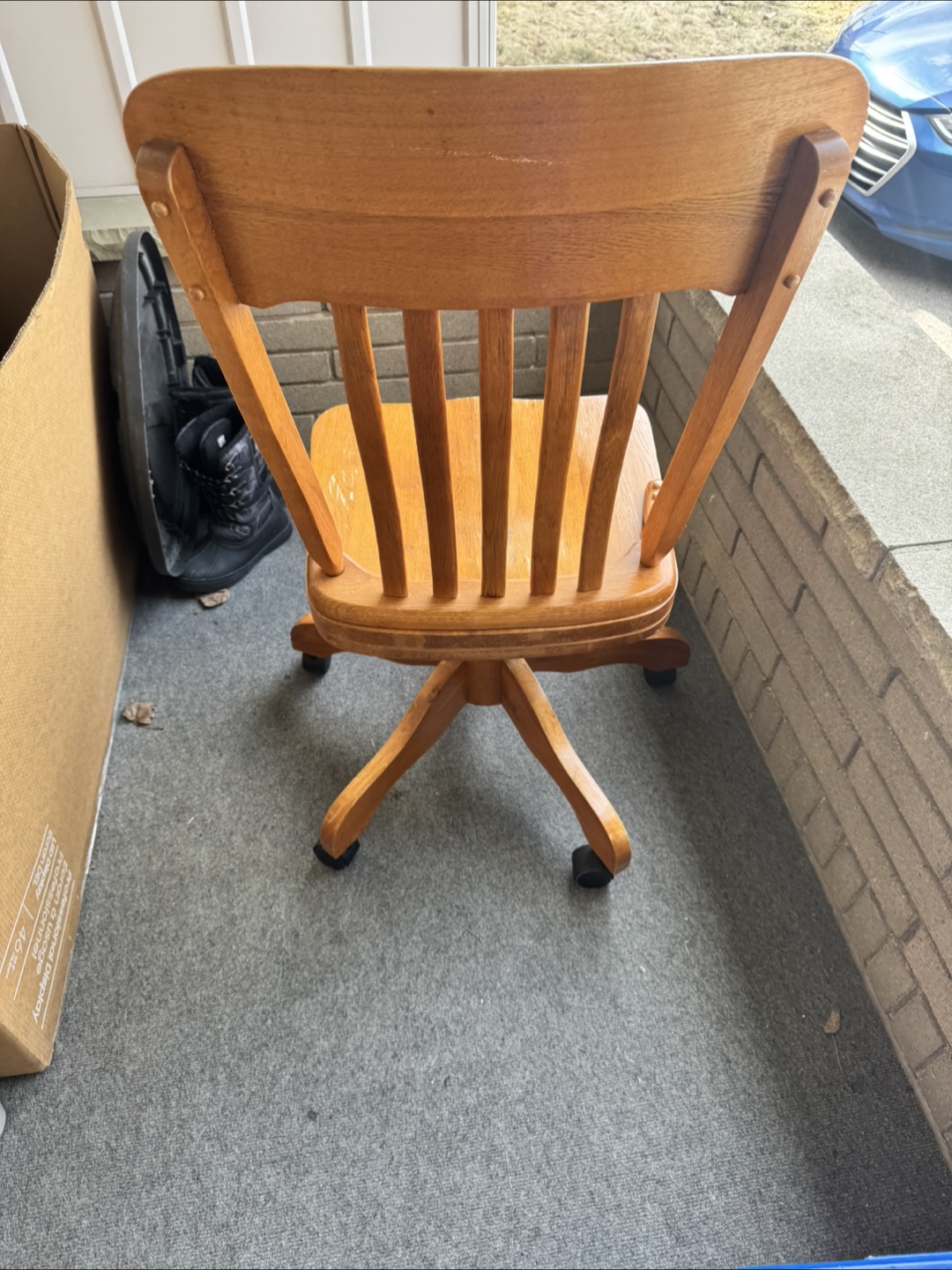 Vintage Wooden Swivel Office Chair - photo 2