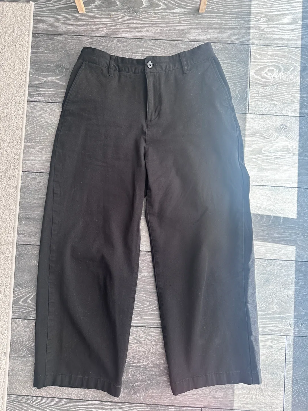 MUJI Women's Cropped Culottes - Size M thumbnail