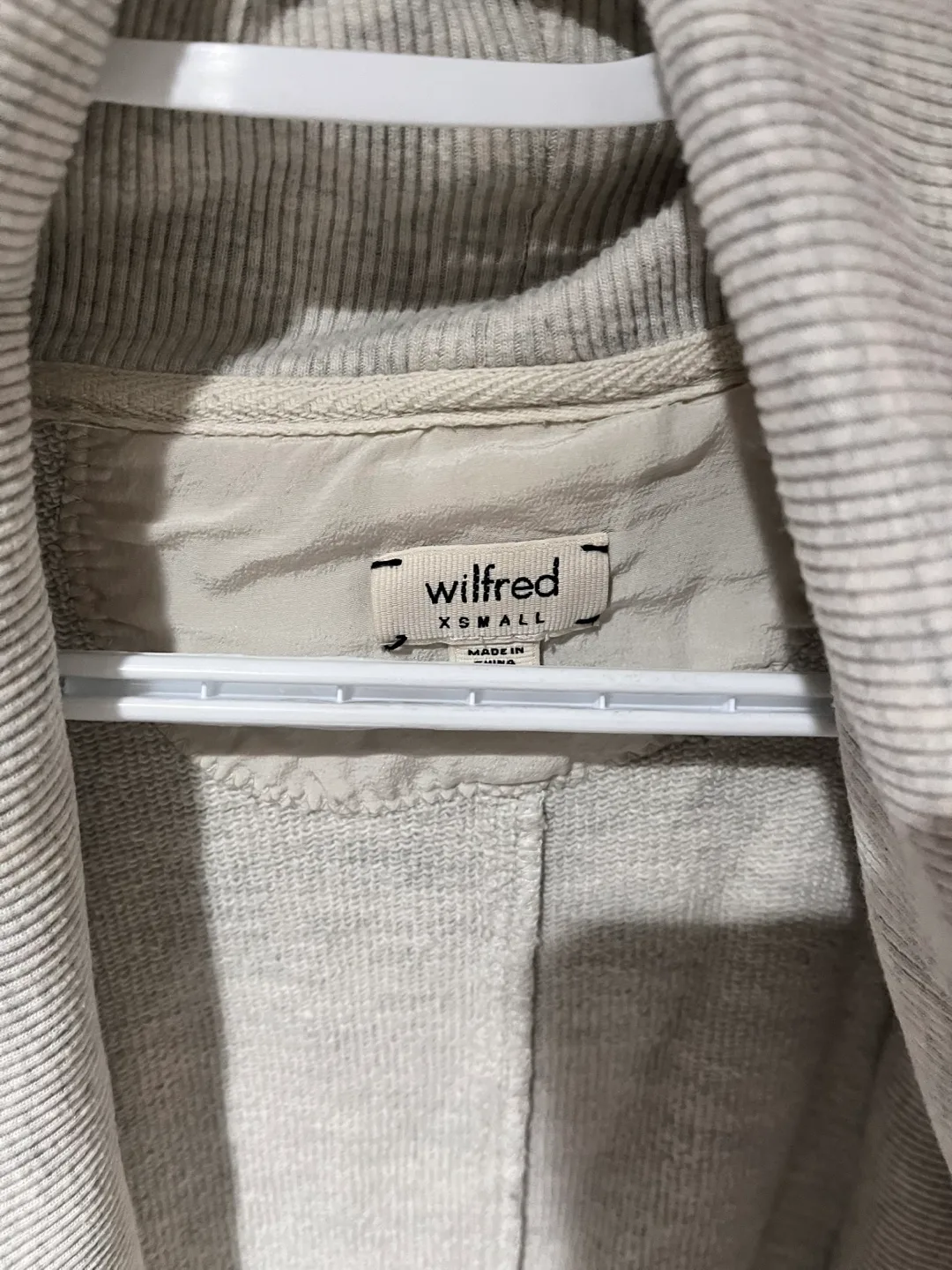 Wilfred Aritzia Diderot Women's Knit Cardigan image indicator(4)