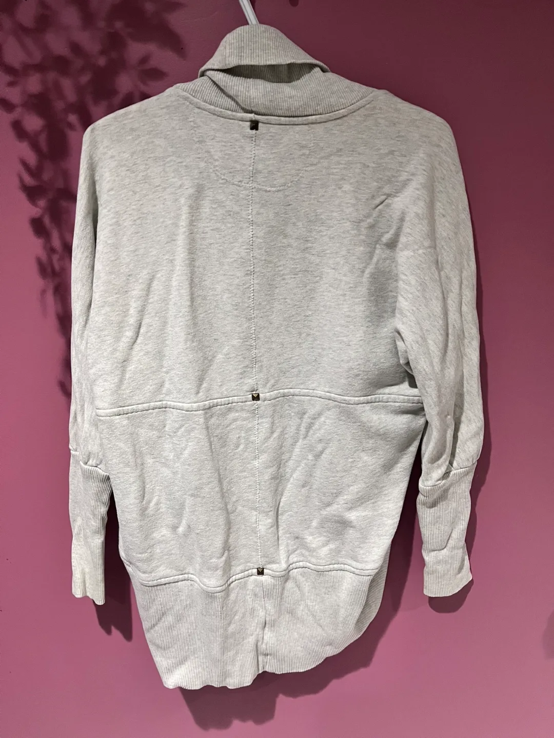 Wilfred Aritzia Diderot Women's Knit Cardigan image indicator(3)