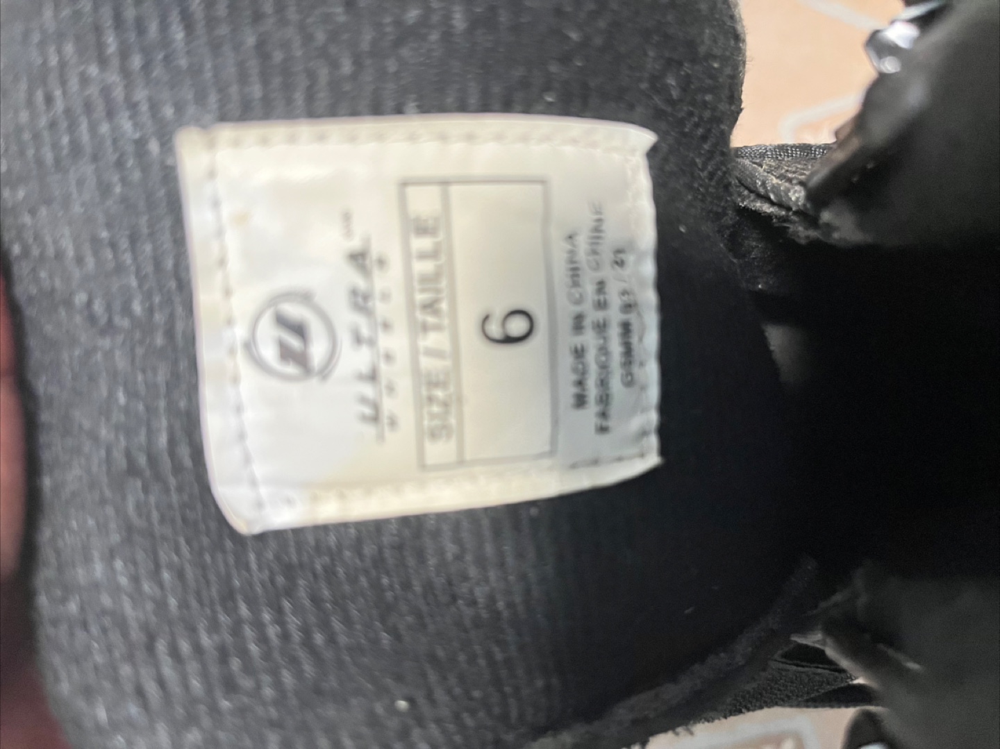 Used Ultra Wheels Inline Skates - Size 6 - photo 4