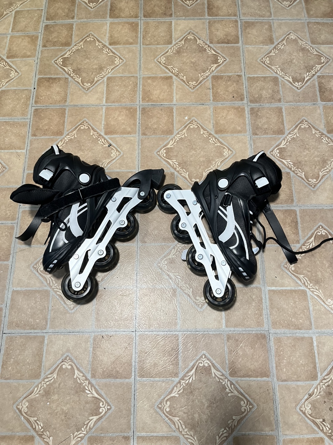 Used Ultra Wheels Inline Skates - Size 6