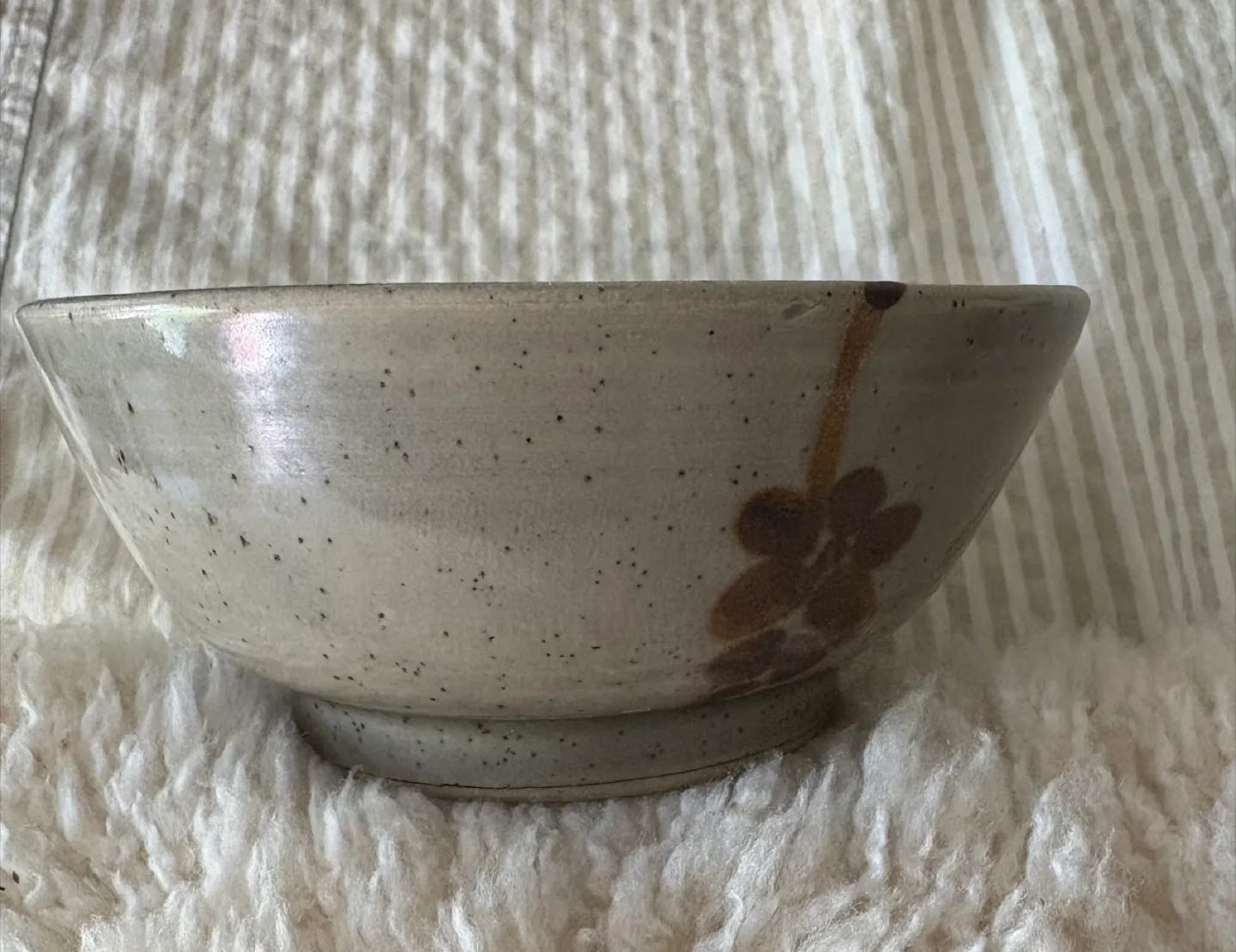 Hand-painted Pottery Bowl thumbnail