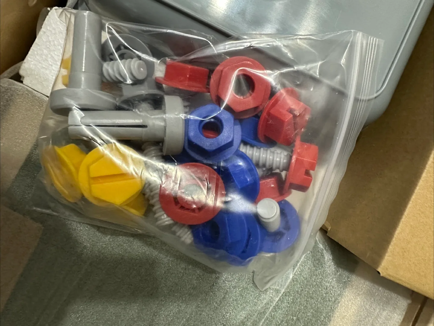 Tool Bench Playset with 50 Accessories – Ages 3-5 image indicator(2)