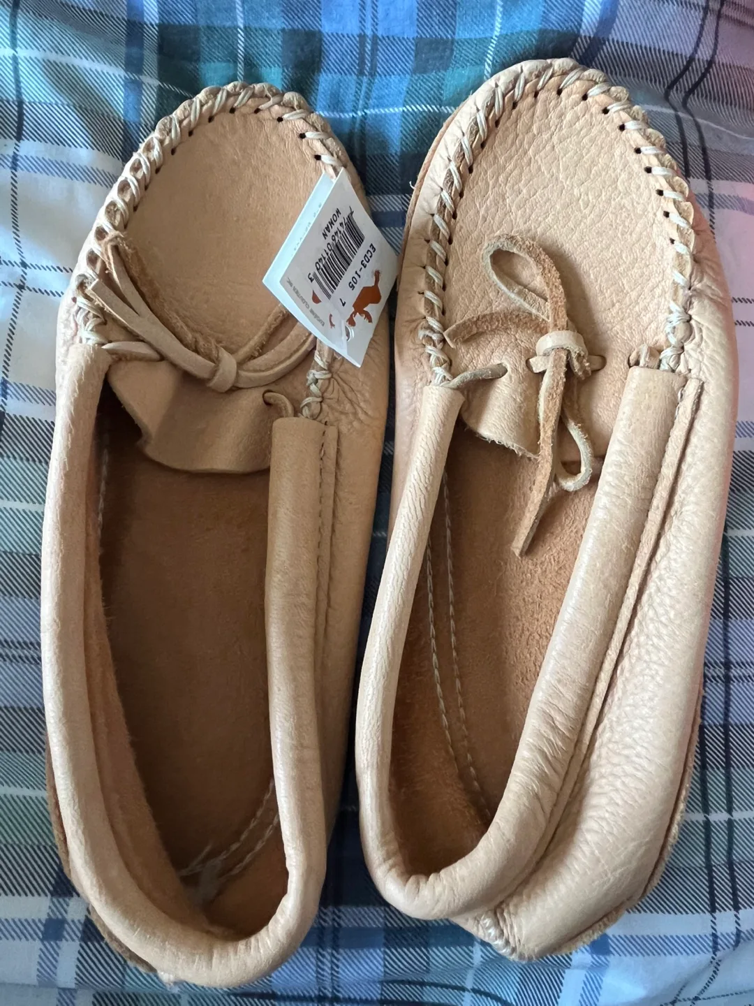 Minnetonka Leather Moccasins - Size 7 thumbnail