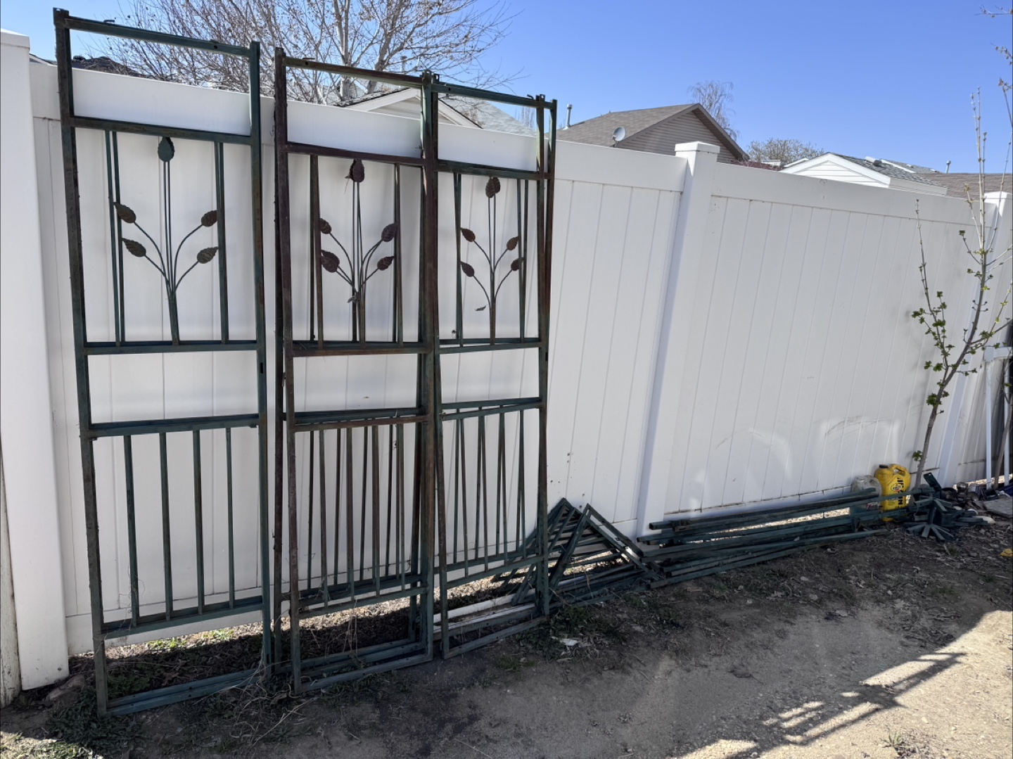 Metal Garden Fencing Panels