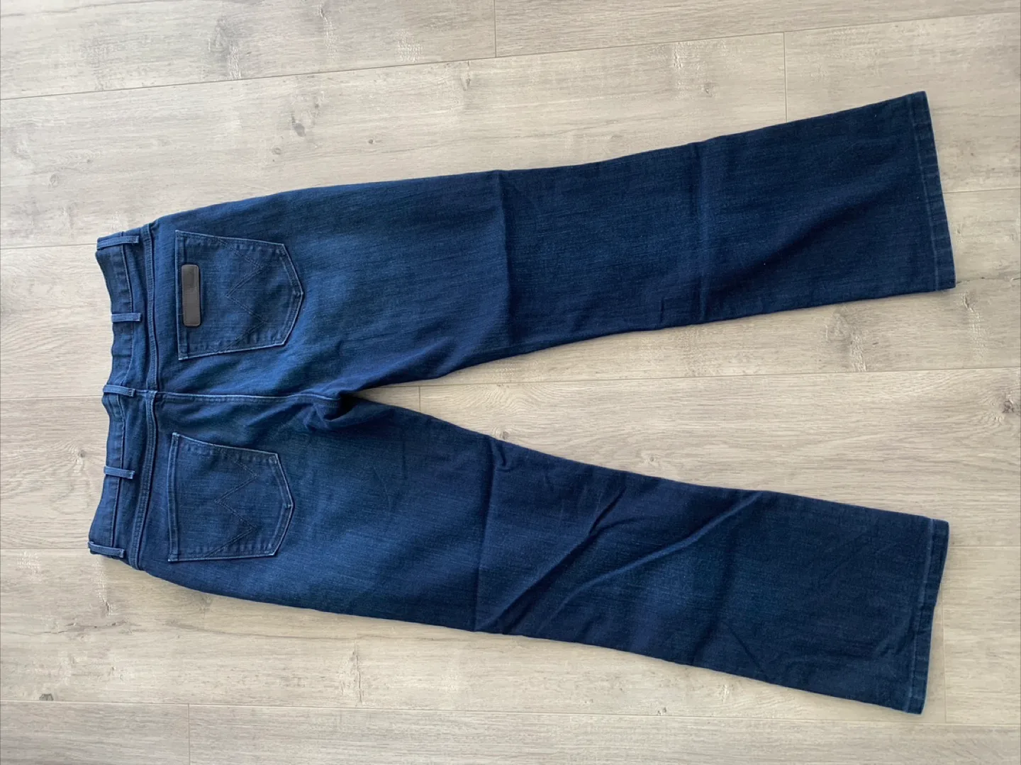 🧡Wrangler 🧡Women's High-Waisted Bootcut Jeans Size 33x32 image indicator(6)