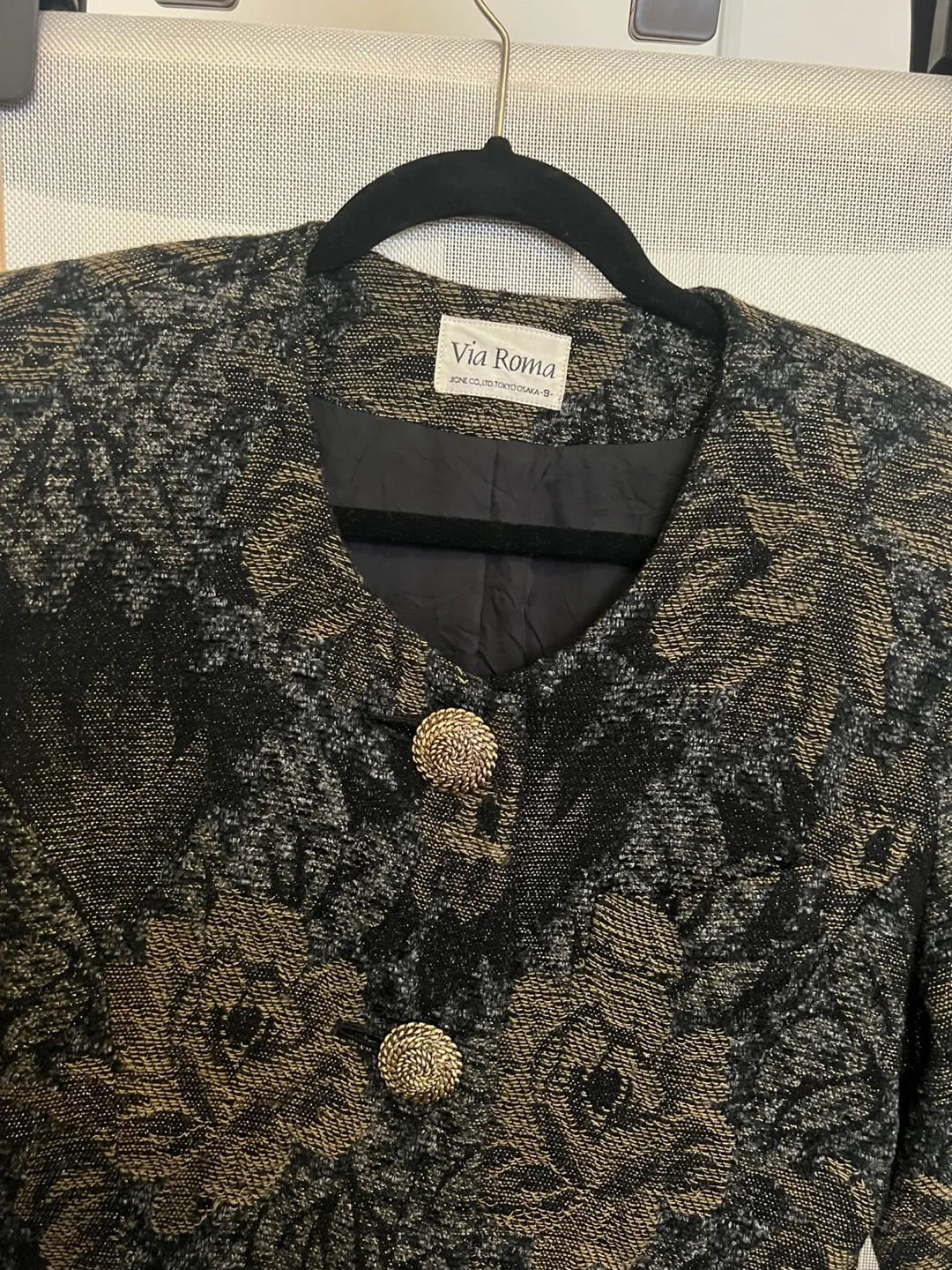 Floral Brown Blazer/Jacket image indicator(4)