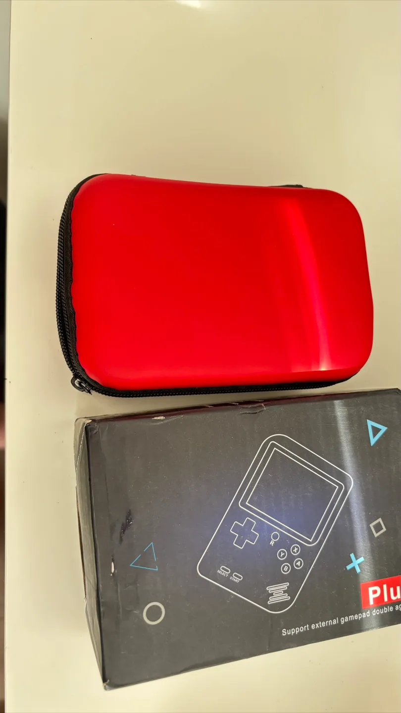 Retro Handheld Game Console with Extra Controller image indicator(5)