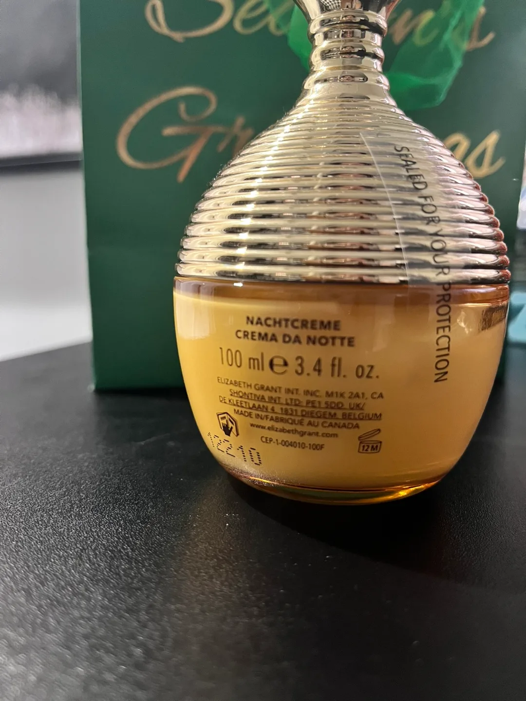 Facial Night Cream image indicator(2)