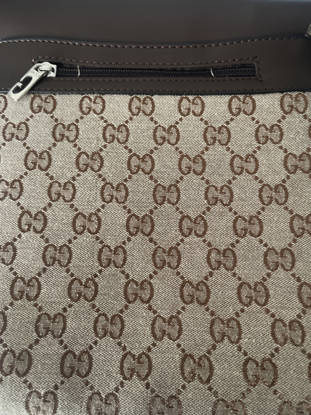 Gucci GG Supreme Crossbody Bag - photo 2