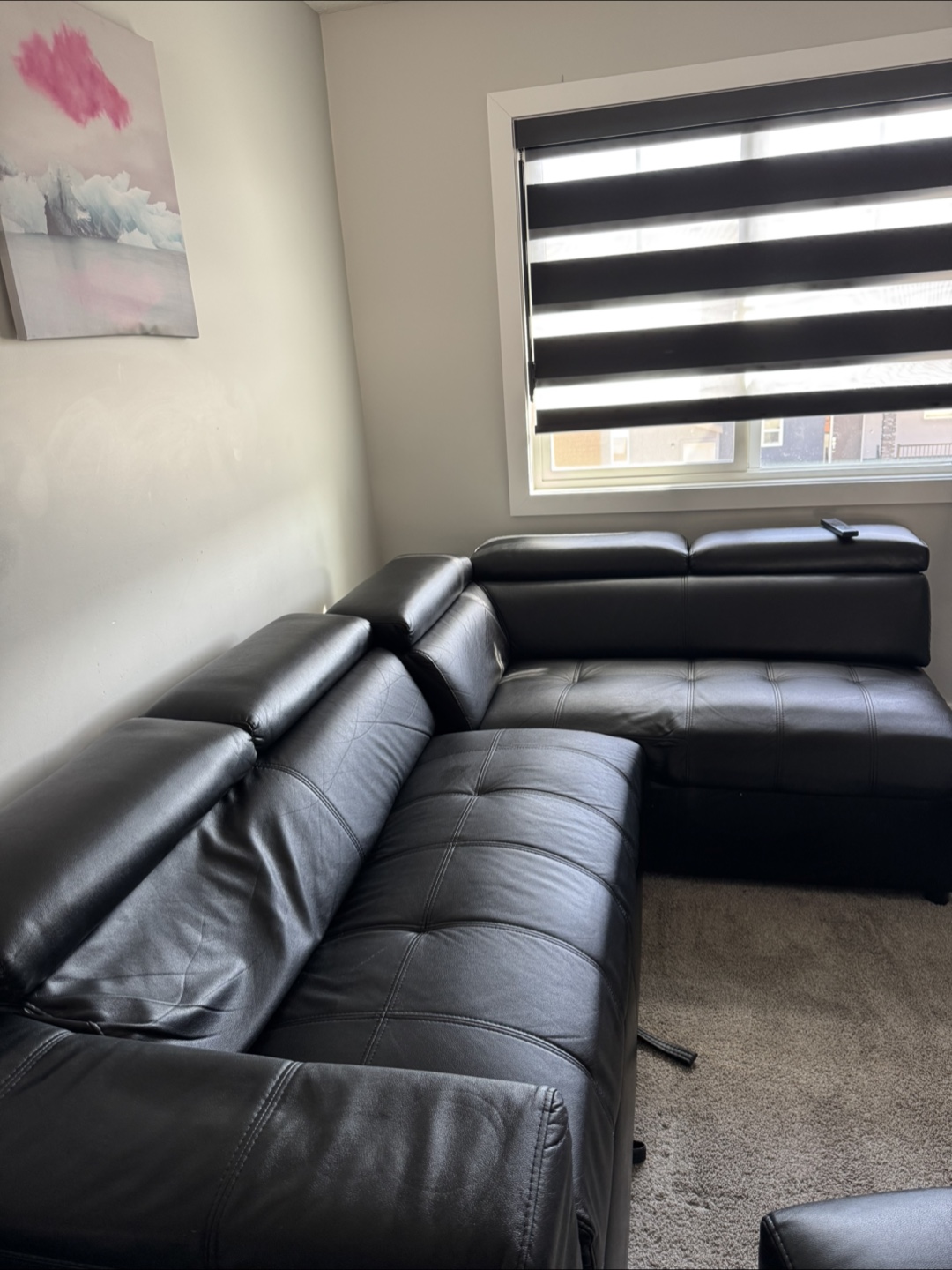 Black Leather L-Shaped Sectional Sofa with Ottoman - photo 3