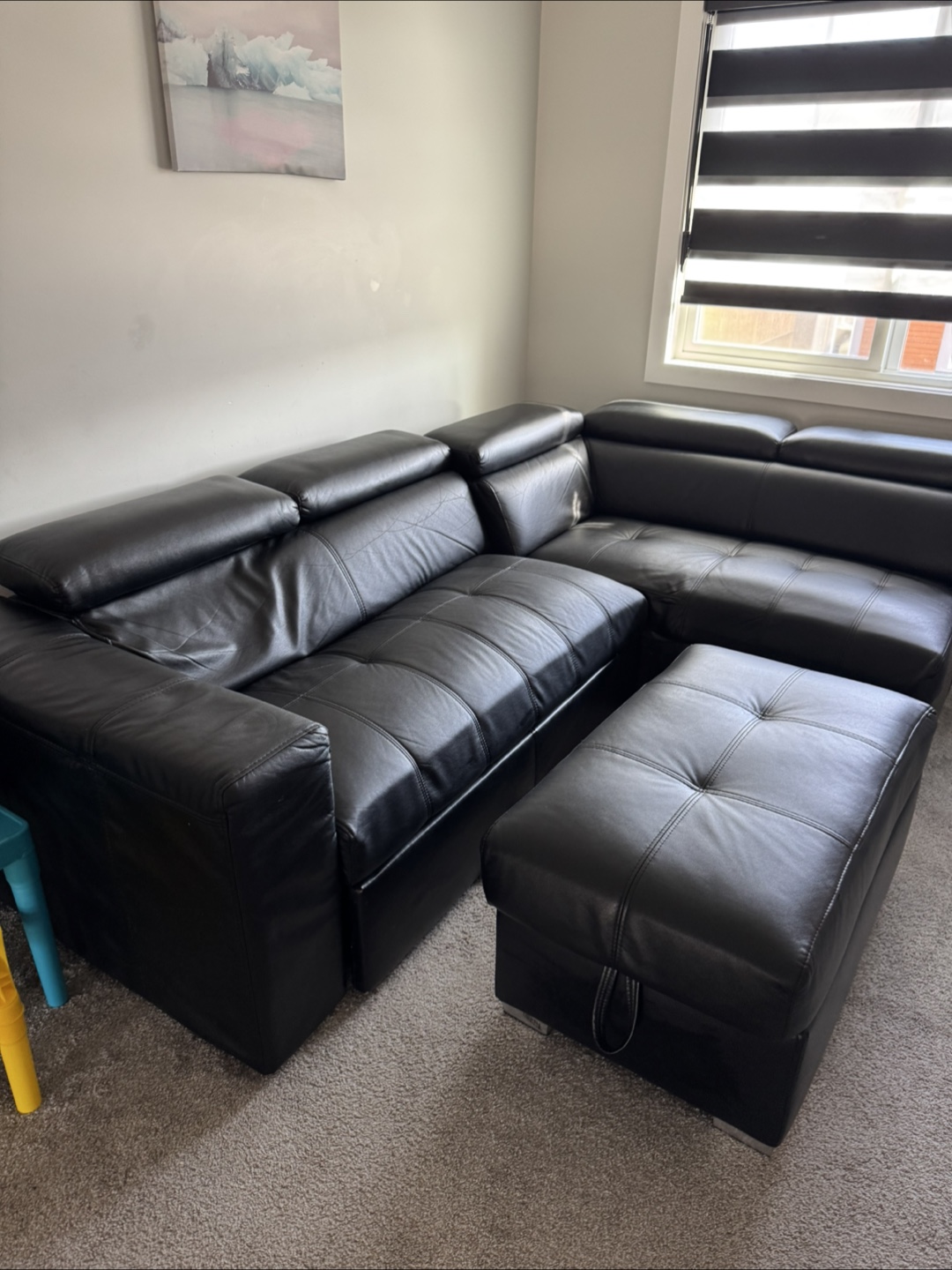 Black Leather L-Shaped Sectional Sofa with Ottoman - photo 4