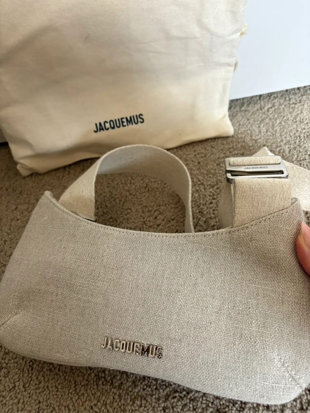 Jacquemus Le Bisou Grain Bag image indicator(3)