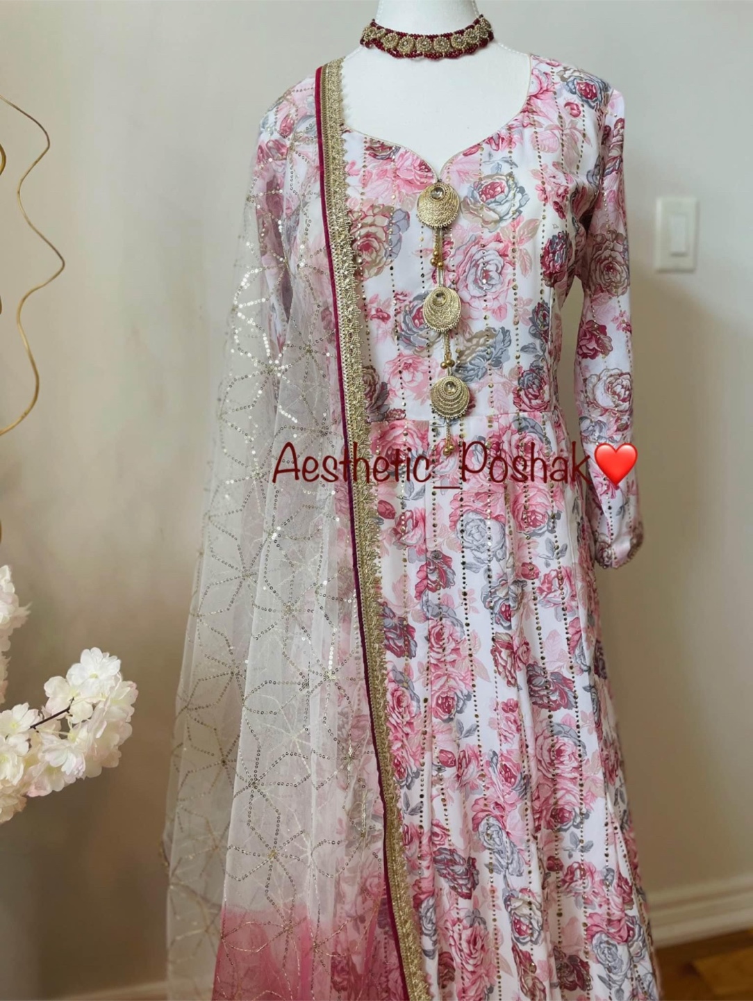 Gorgeous Floral full length Anarkali Suit with Dupatta - photo 2