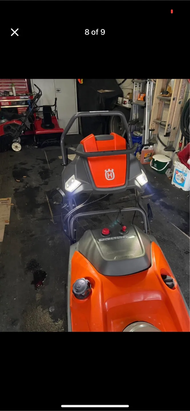 Husqvarna Snowblower ST -151 image indicator(2)