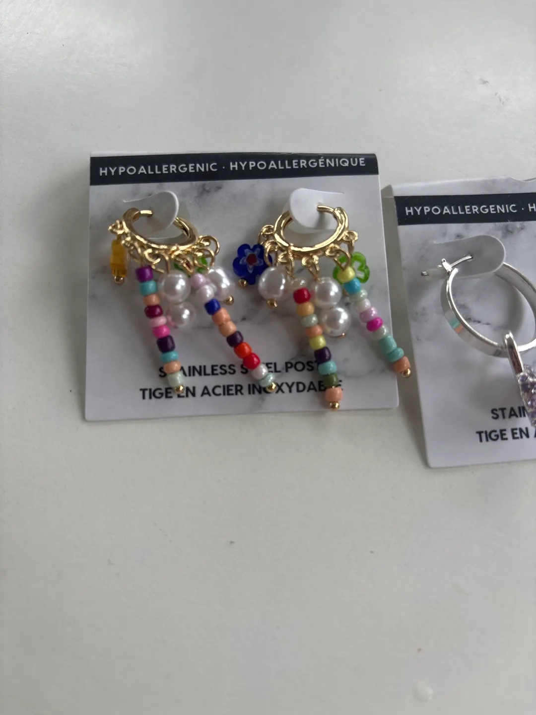 Earrings image indicator(2)