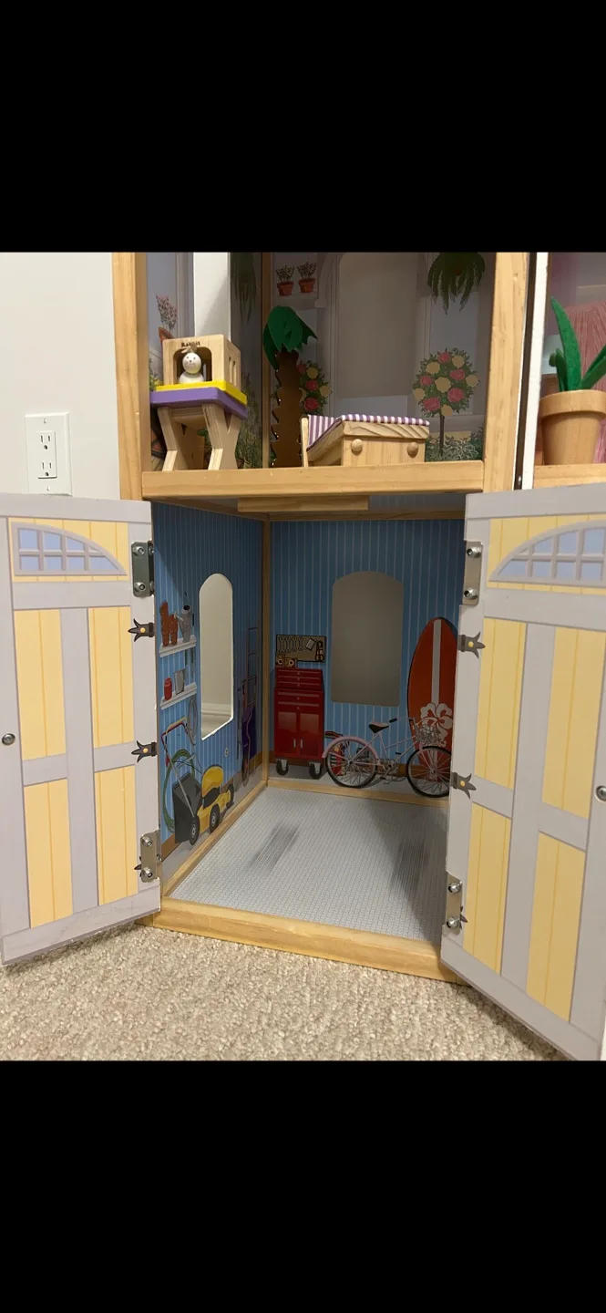 Kid Kraft Dollhouse + Accesories image indicator(8)