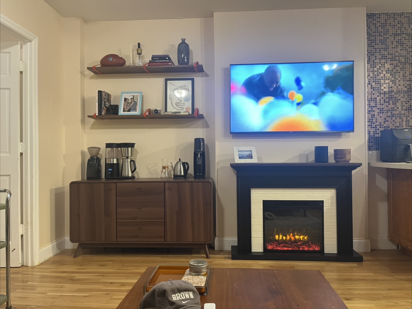 Mid-Century Modern Wood Credenza - photo 2