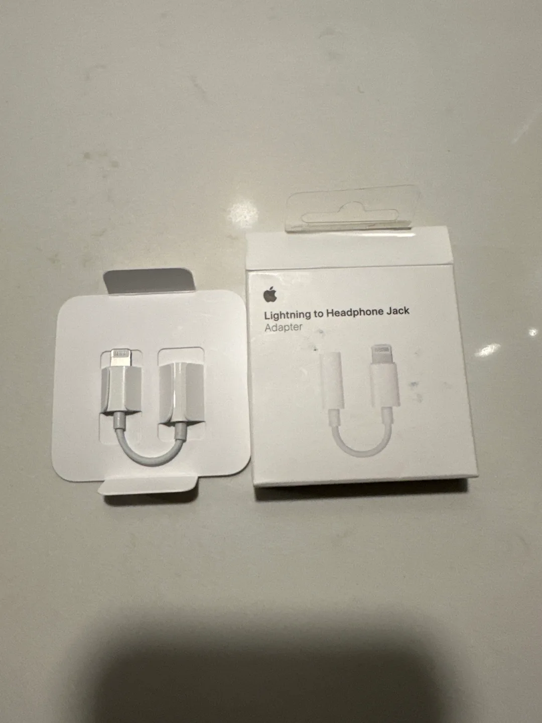 Apple Lightning to Headphone Jack Adapter thumbnail