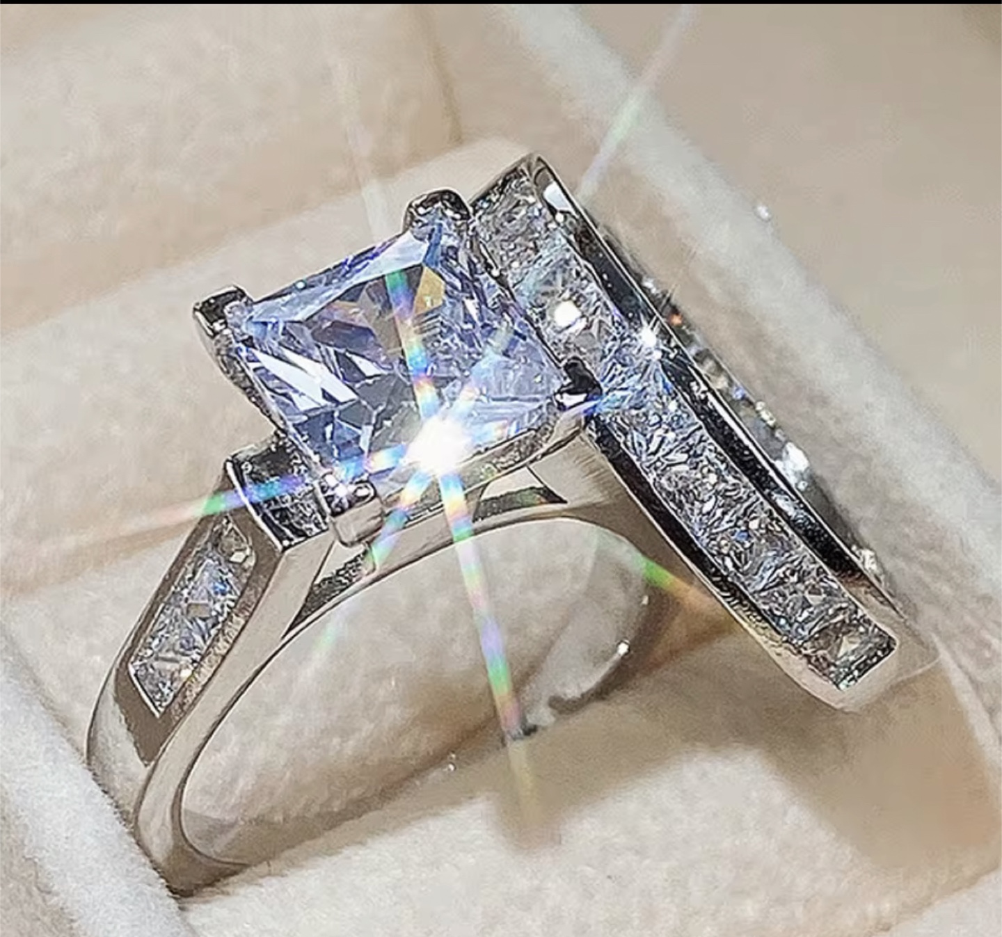 Stunning Princess Cut Cubic Zirconia Wedding Ring Set
