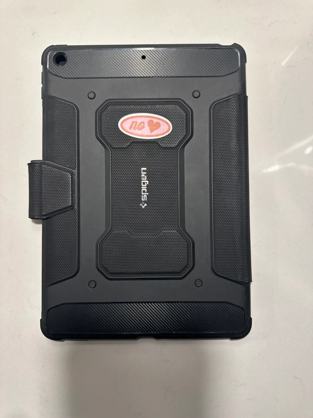 Spigen iPad 10.2 Case - Black image indicator(2)
