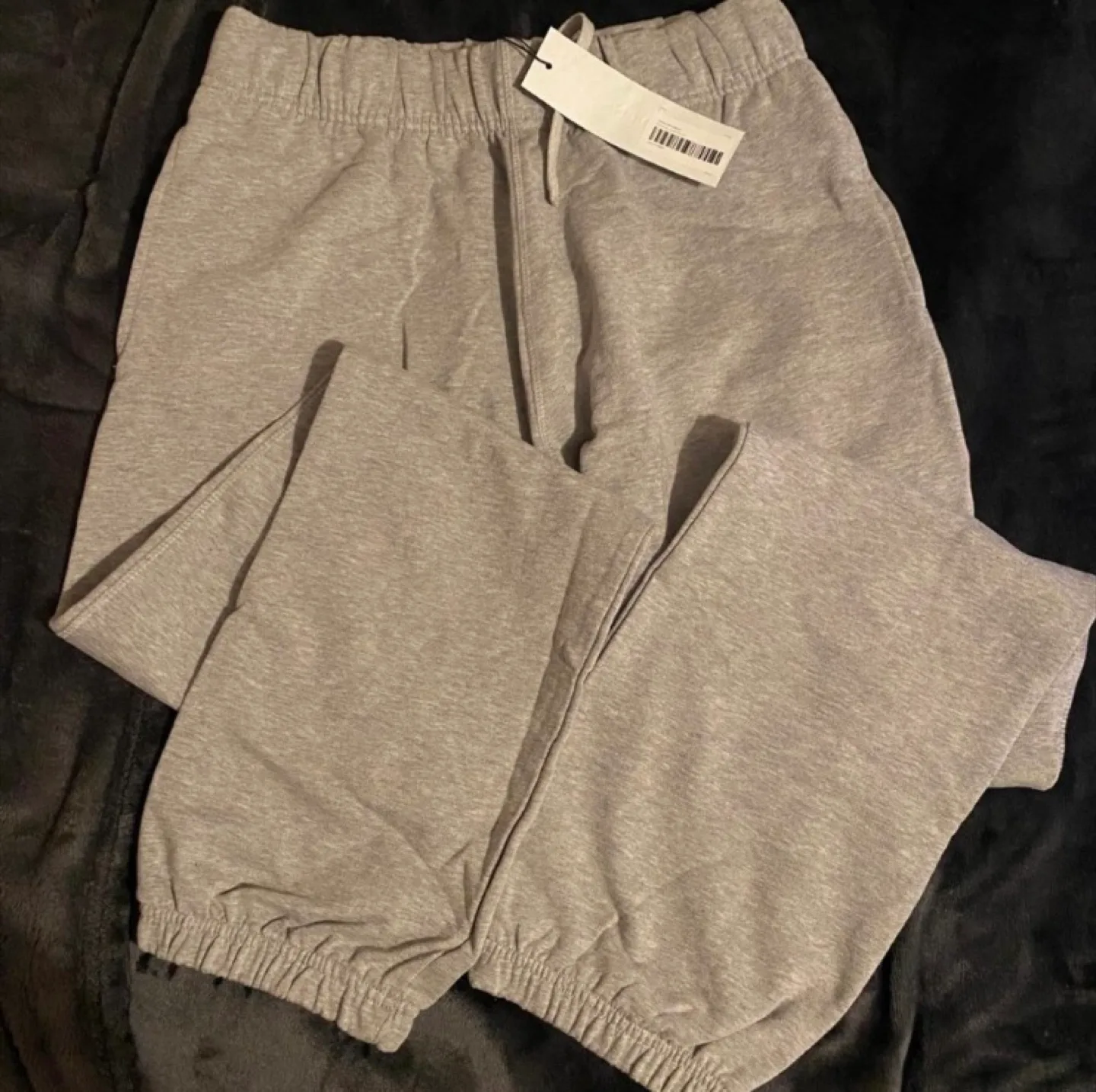 NWT - Terry Sweatpants from Kotn, size S unisex image indicator(8)
