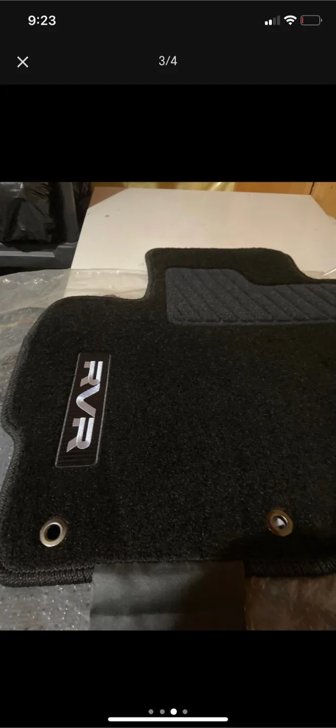 Mitsubishi RVR Floor Mat image indicator(2)