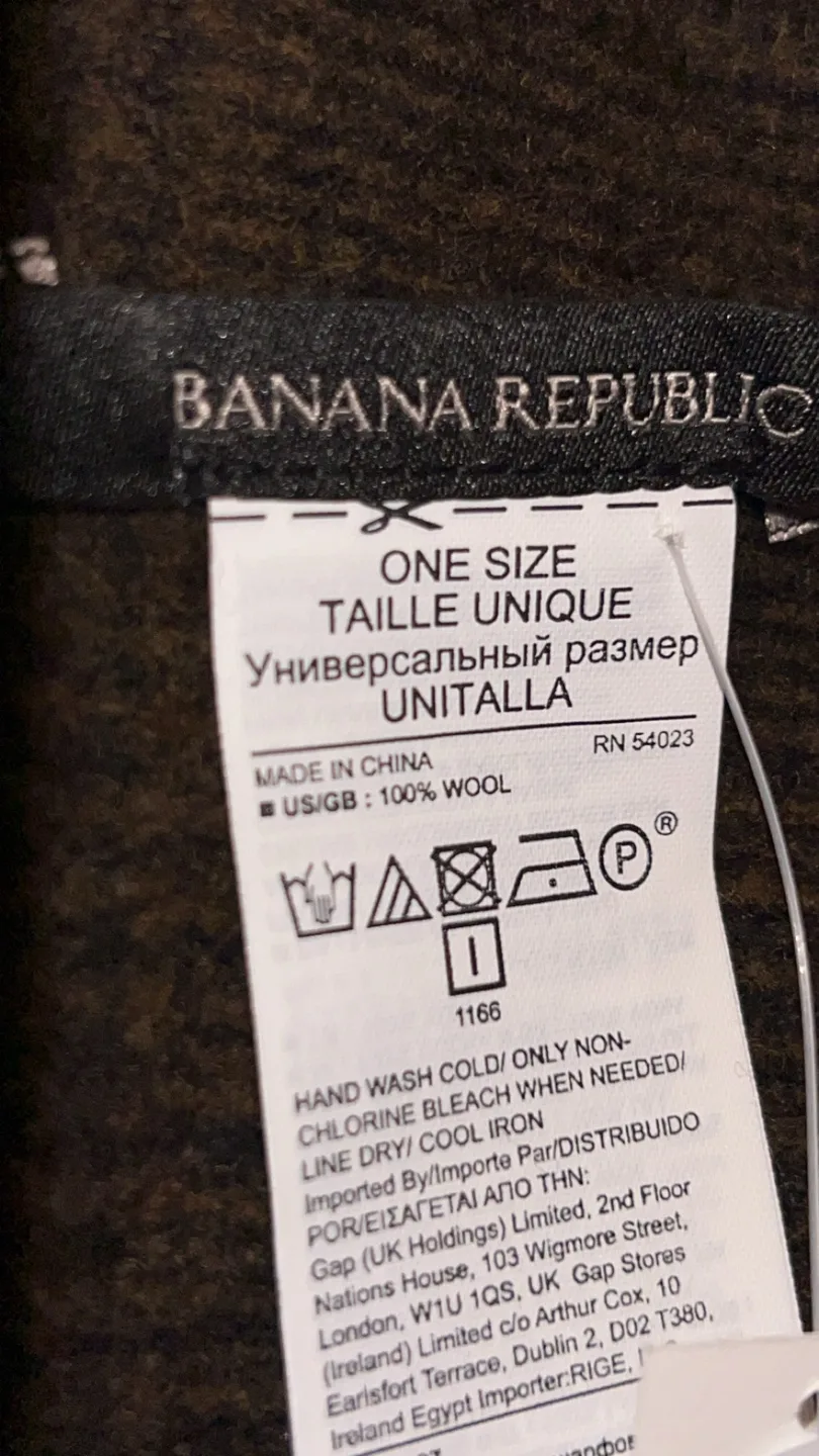Banana Republic 100% Wool Scarf image indicator(3)