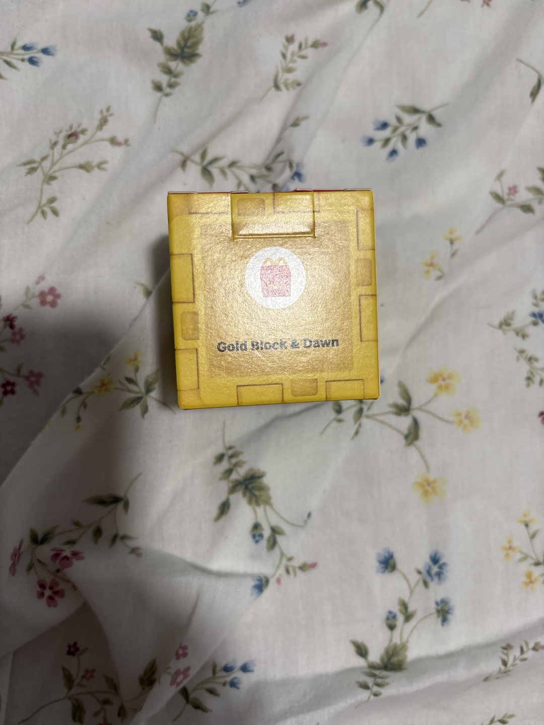 McDonald's Gold Block & Dawn collectible box