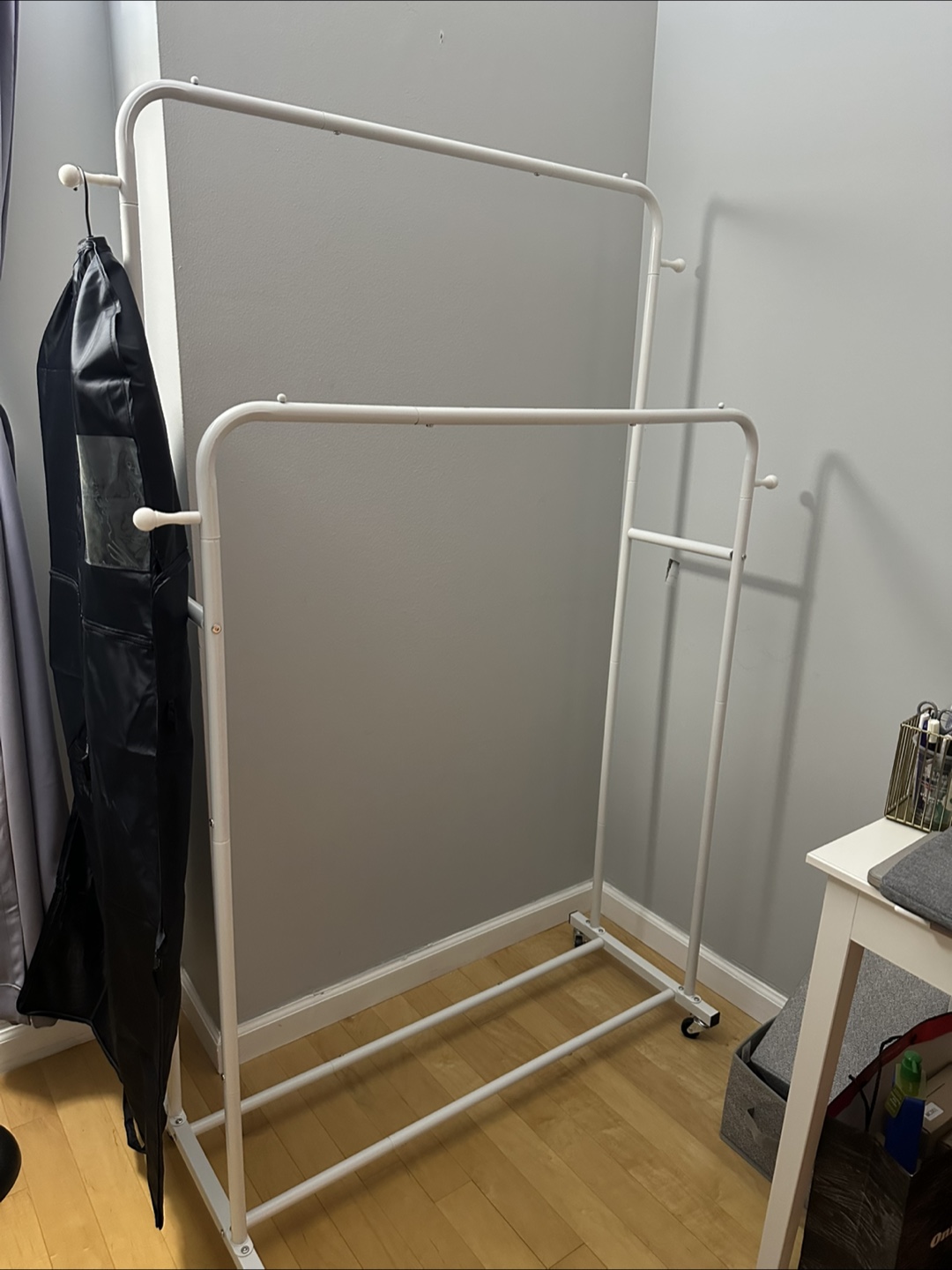 White Double Clothing Rack