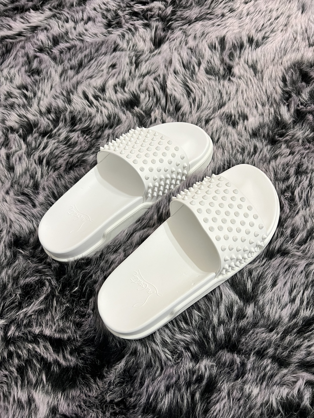 Christian Louboutin White Spiked Slides - photo 2