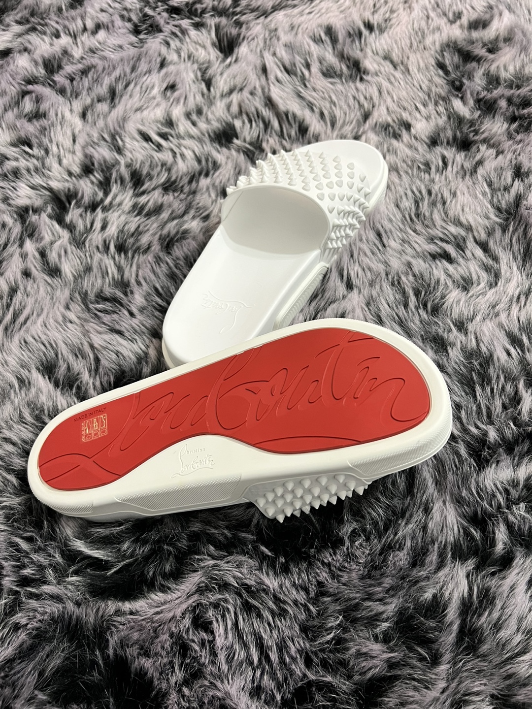 Christian Louboutin White Spiked Slides - photo 5